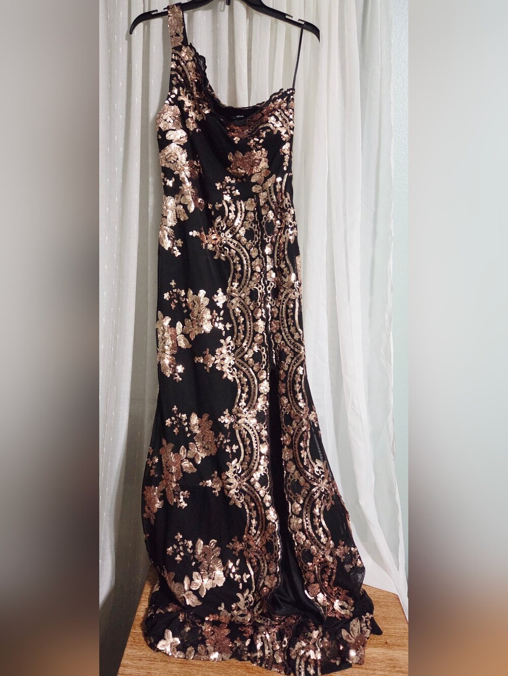 Fashion Nova Black Sequin Floral Evening Dress with Rose Gold Accents